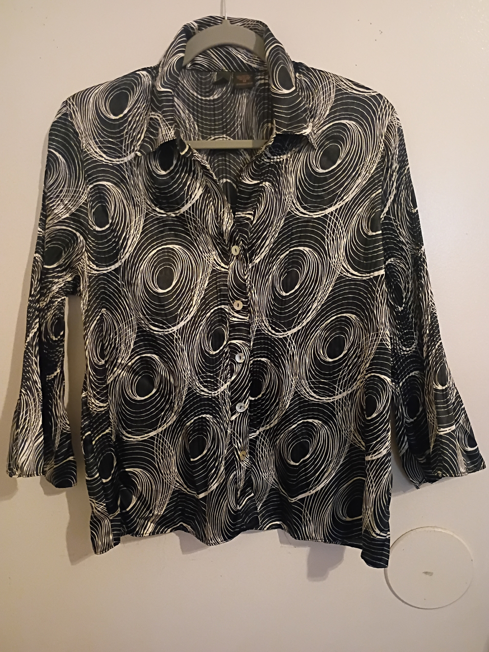 Serenade NY Women's Black & Silver Swirl Button-Front Blouse Y2K Sz M
